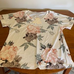 NWT floral blouse never worn